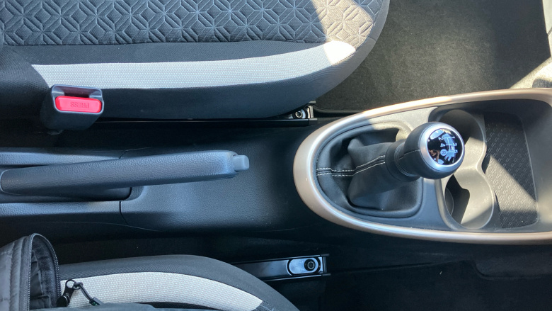 Toyota Aygo X 1.0 VVT-i Edge 5dr Petrol Hatchback